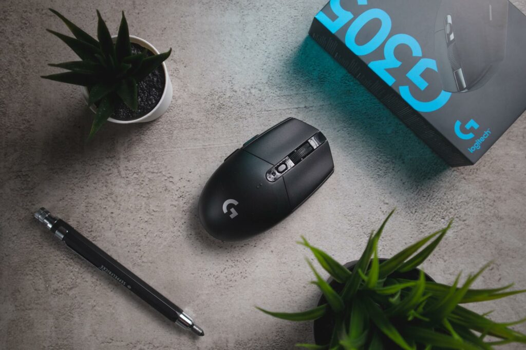 Bluetooth Mouse vs. Wireless Mouse Which Is Better?