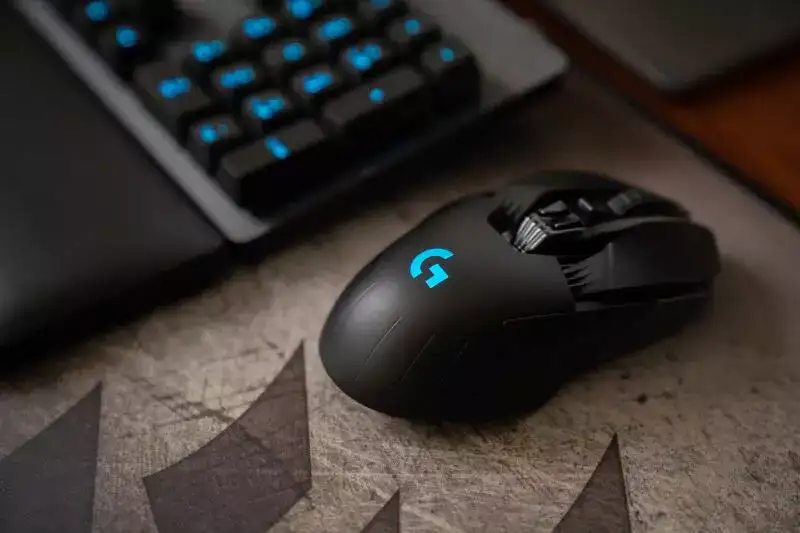 How To Connect A Wireless Mouse To Your Laptop
