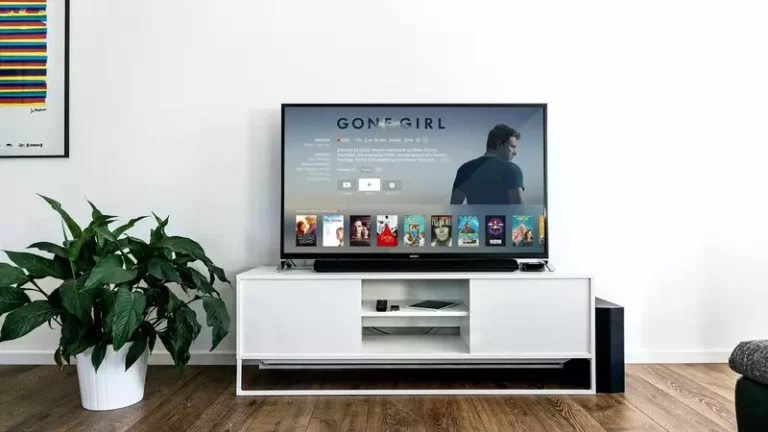 Can You Connect A Bluetooth Keyboard To A Smart TV? (Solved)