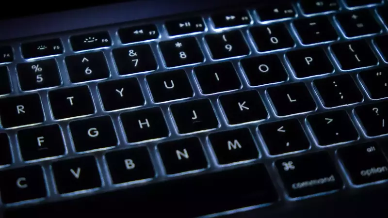 What Are The Benefits Of A Backlit Keyboard
