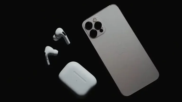 Do Airpods Make A Sound When Connected Or The Battery Is Low?