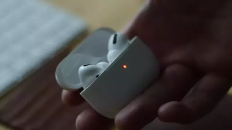 Why Is My Airpod Case Blinking Orange? (Solved!)