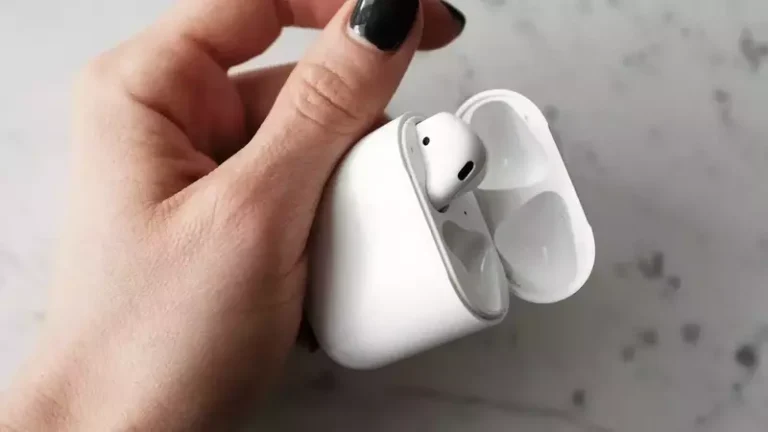 Can You REALLY Buy Only One Airpod? (Easy Solution!)