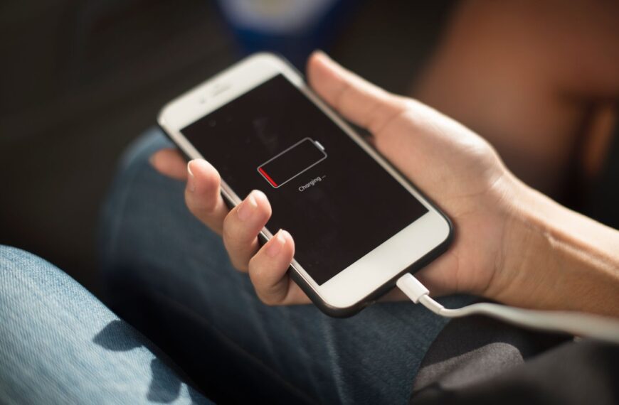 Is Your Phone Not Charging? Signs You Need a Charging Port Repair